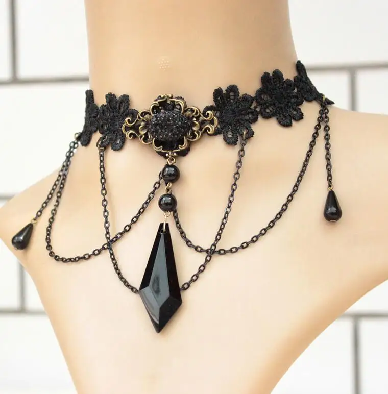 Черный кружевной чокер Ромашка с крупными бусинами|lace choker|daisy chokerblack lace choker |