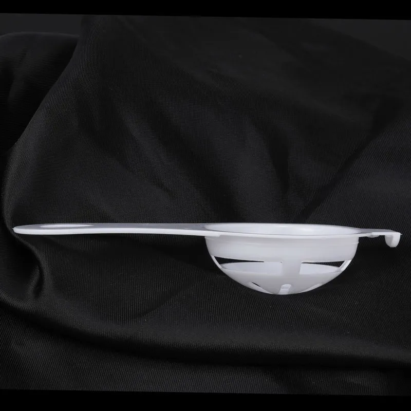 

CARRYWON Household Plastic White Egg Yolk Separator Eco Friendly PP Food Grade Material 13*6cm Egg Divider Tools High Quality