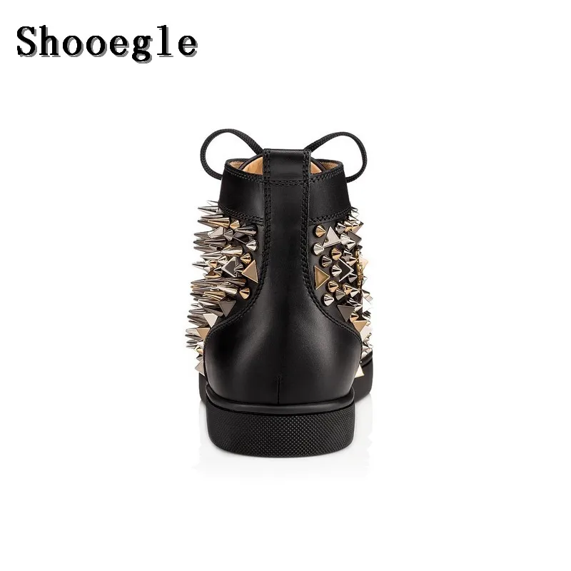 SHOOEGLE/черная/белая кожаная мужская обувь с заклепками; модные высокие кроссовки с шипами; Уличная обувь на плоской подошве; повседневная обувь; chaussure homme