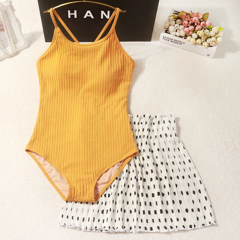Yellow solid color strapless backless bikini+ white dot short skirt student beach swimwear high waist slimming cute swimsuit two-piece - Цвет: Yellow