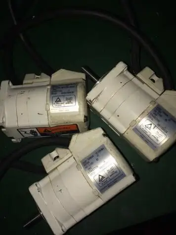 

Серводвигатель MSM042A1H, бывший в употреблении, 90% новый, гарантия 3 месяца, быстрая доставка