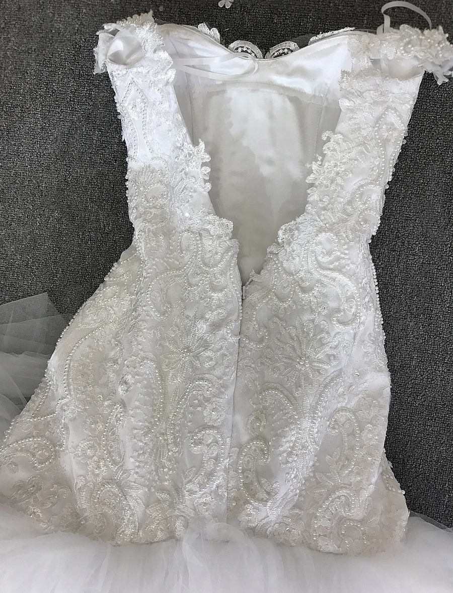 Женское свадебное платье с юбкой годе невесты открытыми плечами и кружевными