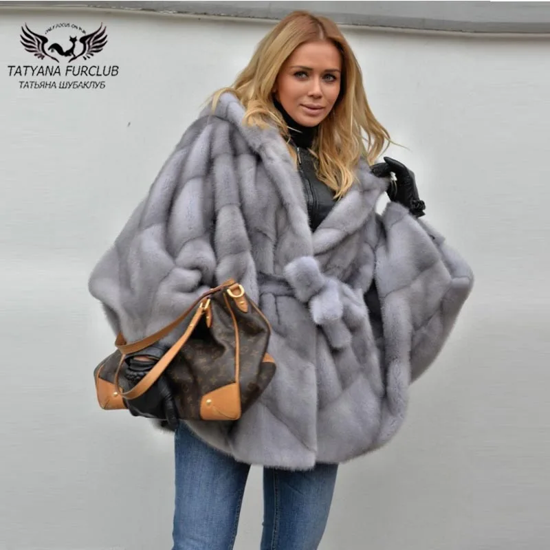 

Women Real Mink Fur Coat Bat Sleeved With Big Hood 2021 New Winter Fashion Natural Fur Overcoats Whole Skin Genuine Mink Coats