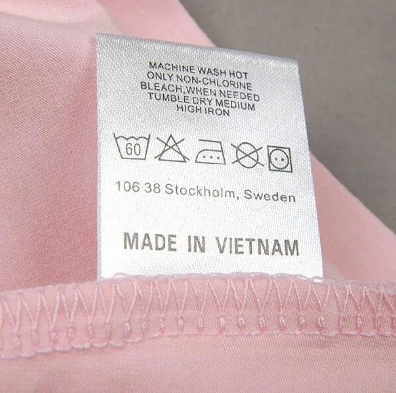 1000 шт./рулон этикеток для одежды на заказ белая или черная этикетка стирки