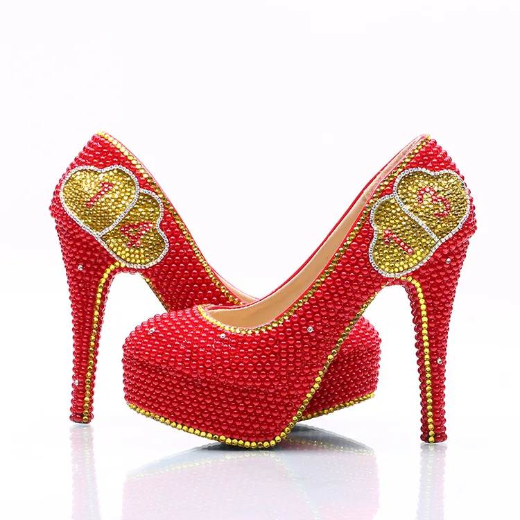 Женские туфли-лодочки с кристаллами Moraima красные и золотые на платформе высоком