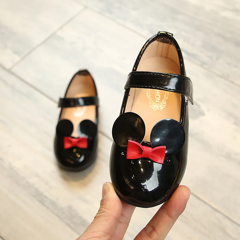 Весенне-летняя обувь для девочек детская принцессы повседневная из лакированной