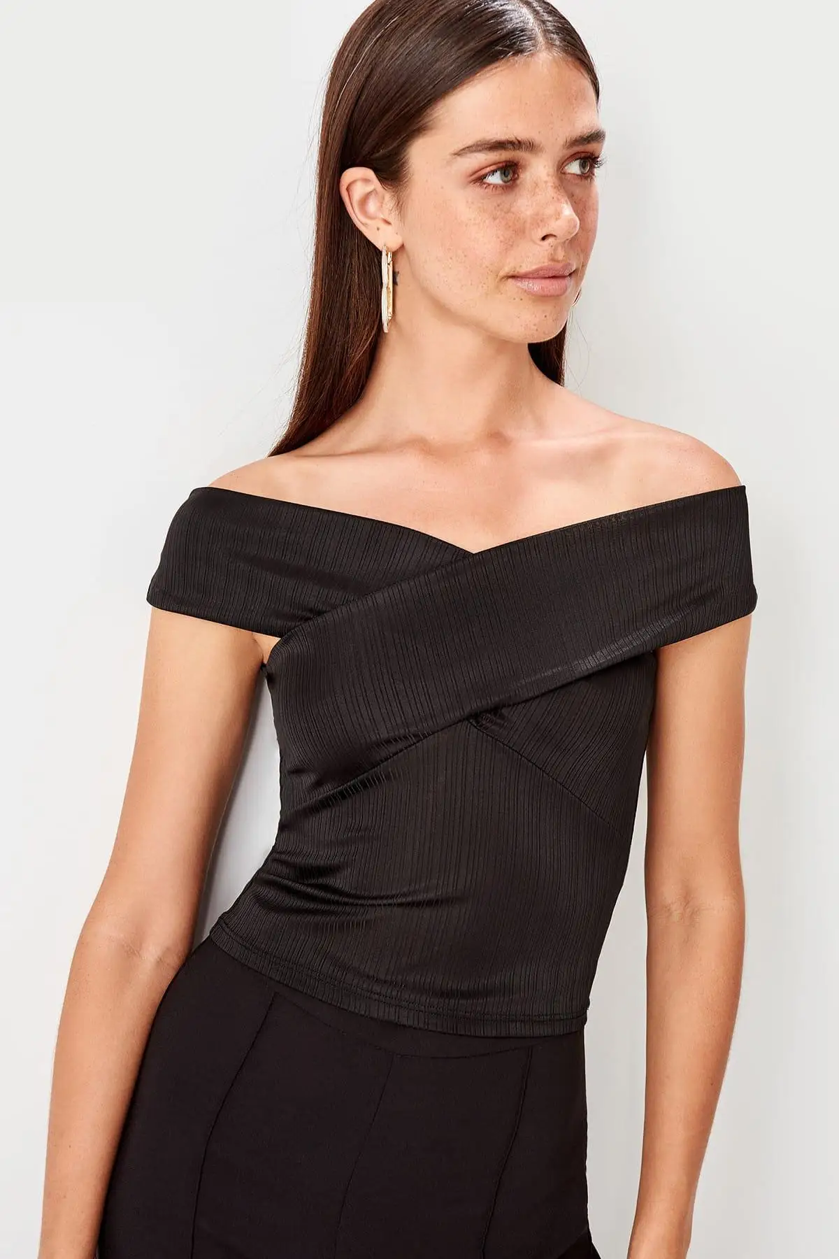 Trendyol Black Band detayli Bluz TPRSS19YN0233| |