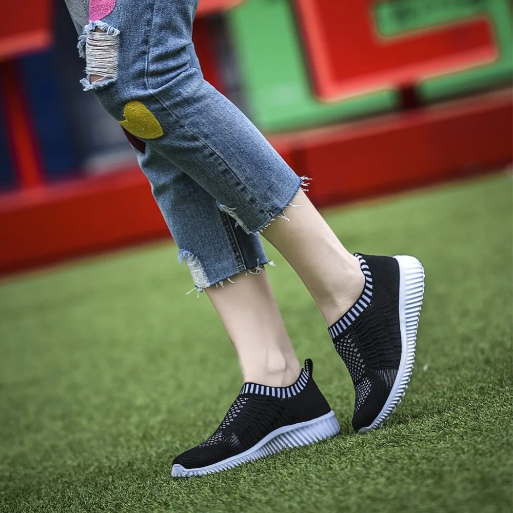 Кроссовки носки женские Вулканизированная подошва без шнуровки сетчатые