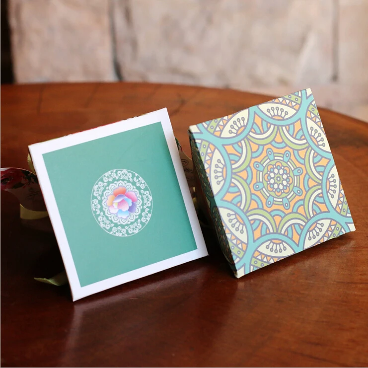 Бесплатная доставка Высокое качество Пирамида конфеты коробки Свадебные