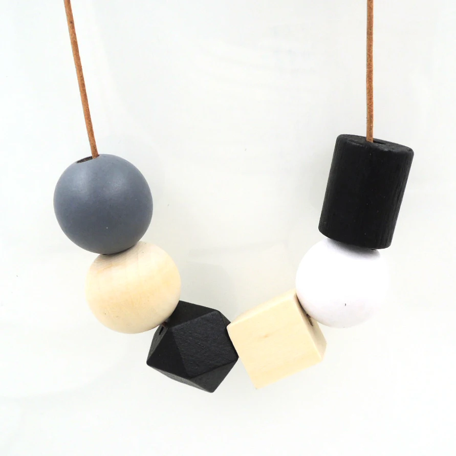 Простое женское ожерелье Классическое Белое и черное геометрическое деревянное