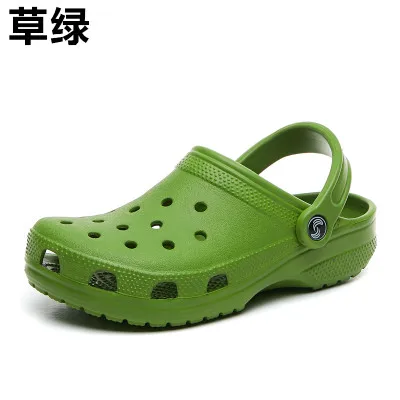 Женская обувь; обувь с перфорацией; мужская пляжная обувь; светильник сандалии домашние тапки; уличные летние болотные кроссовки; обувь для отдыха; большие размеры - Цвет: Зеленый как газон