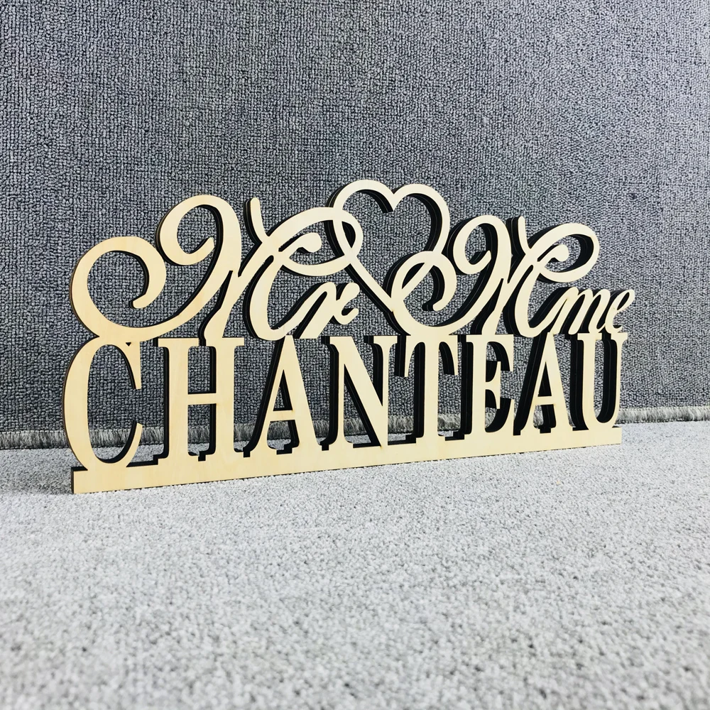 Табличка Свадебная под заказ с именем Мистер и миссис деревянная вывеска для