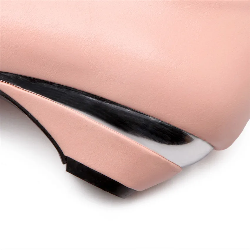 Повседневные женские туфли-лодочки ботинки на танкетке каблуке средней высоты