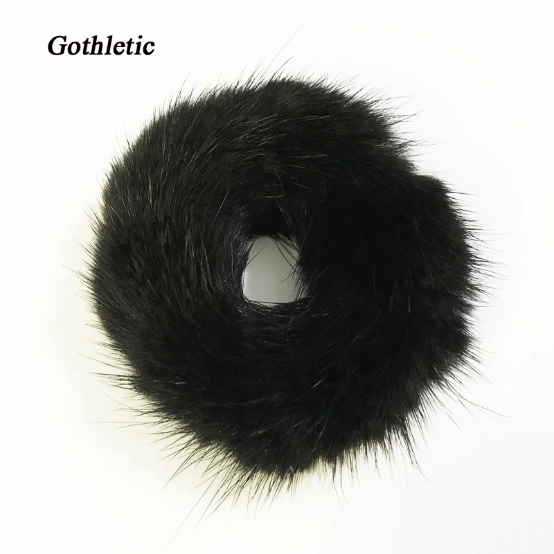 Стрейчевый браслет Gothletic черный коричневый бордовый серый с натуральным мехом