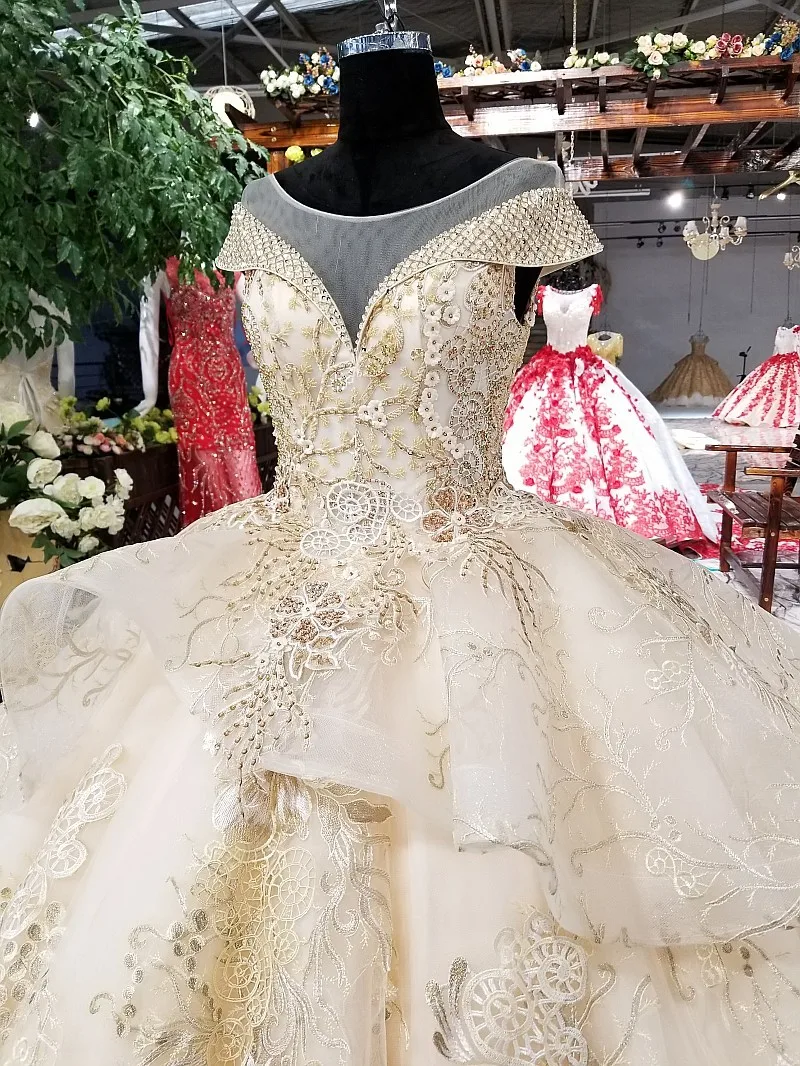 Свадебное платье 2018 Новое высококачественное роскошное кружевное с короткими