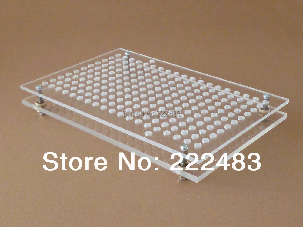 Для наполнения капсул травяными натуральными ингредиентами 209 отверстий