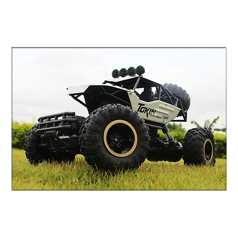 Радиоуправляемая Автомобильная игрушка 1/12 4WD высокоскоростная внедорожная скалолазание радиоуправляемые машины, светодиодная машина 4x4 для вождения автомобиля, игрушки