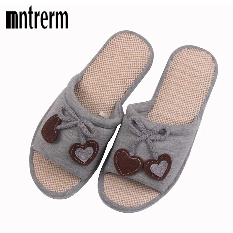 Милые женские домашние тапочки с рисунком в форме сердца Сезон лето Домашняя