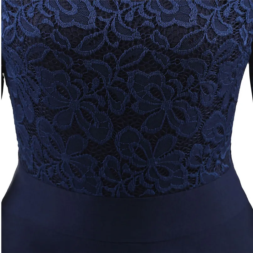 Женское винтажное платье в стиле рокабилли черное с коротким рукавом воротником