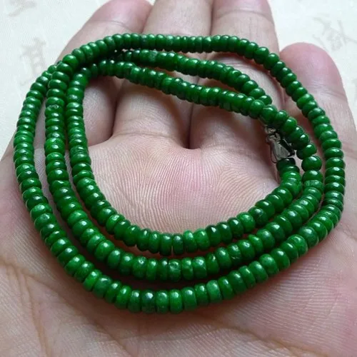 

Natural Jade A full of green safety buckle bracelet Yang green blue wish beads abacus necklace men and women green necklace