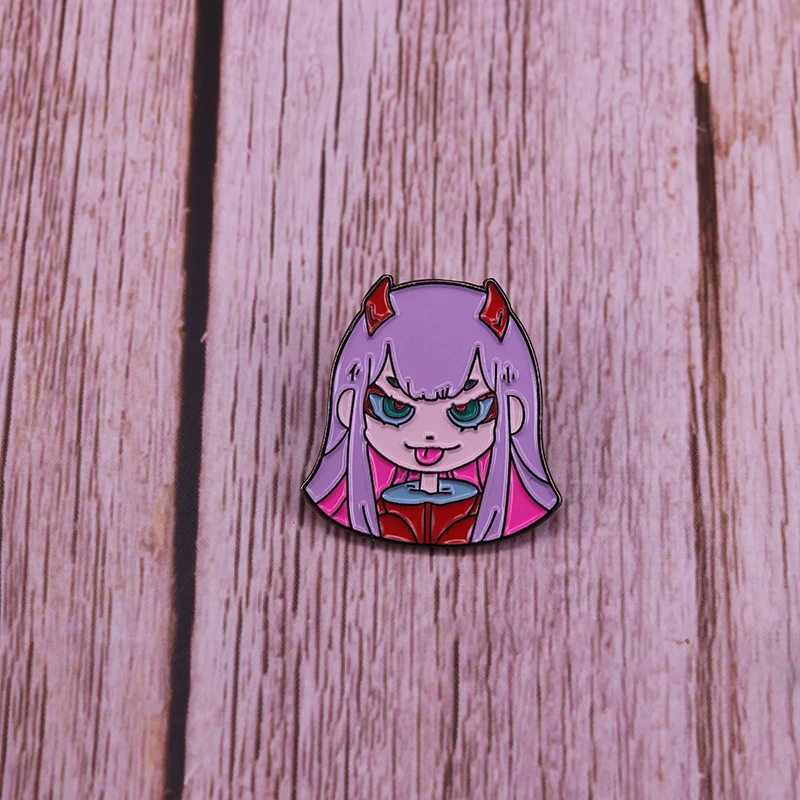 Заколка Для лацканов Zero Two kawaii аниме девочка Брошь Розовый значок для волос