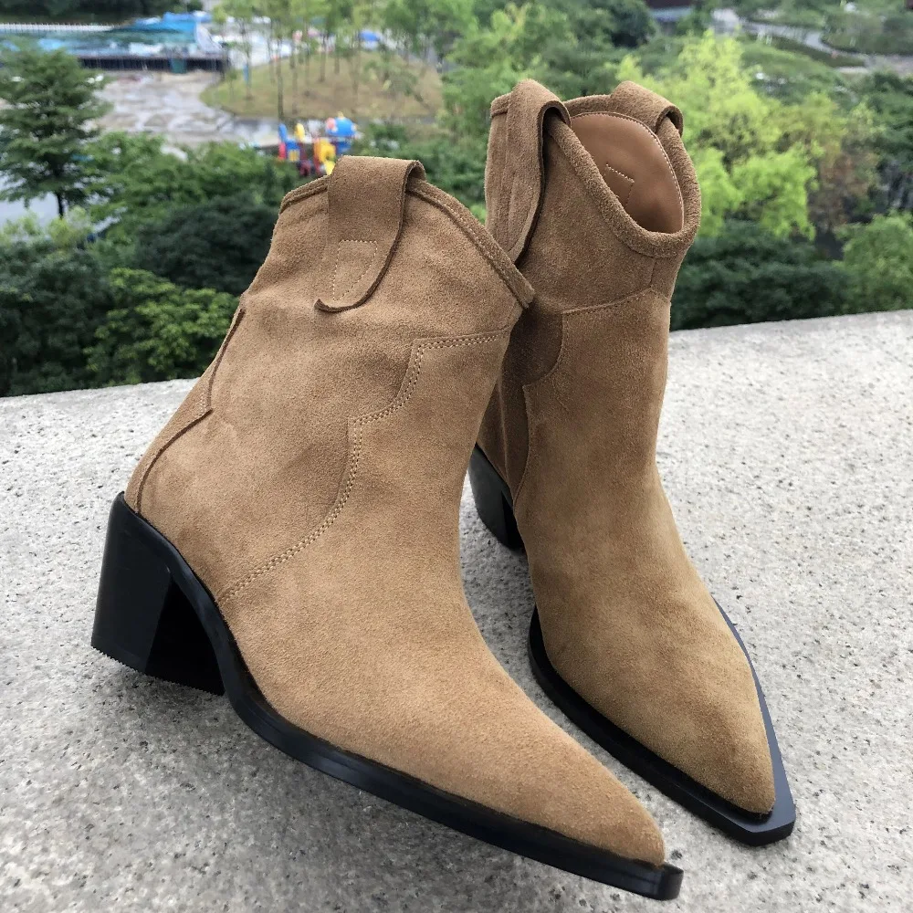 Замшевые коричневые ботильоны с острым носком ботинки челси Женская Осенняя