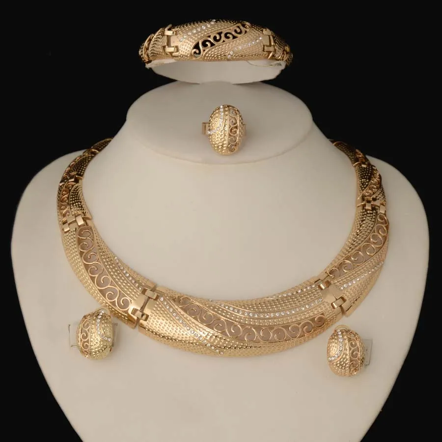 Комплект из колье серёг и кольца золотистого цвета|african beads jewelry set|beaded setparty set |