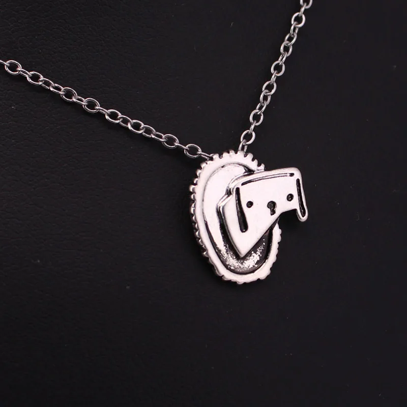 

hzew framed dog pendant necklace