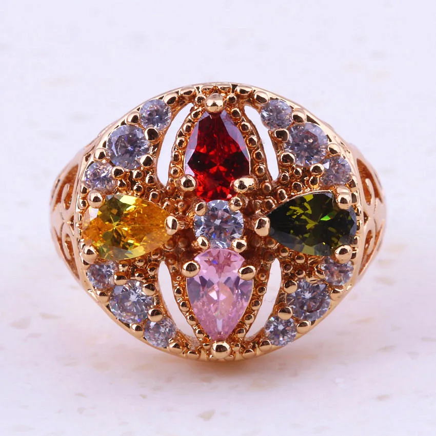 Женское кольцо с разноцветным кристаллом желтое золото недорогие модные