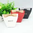 100 шт.50 шт.30 шт. Merci Beaucoup белый Цвет коробка конфет Бумага коробки для тортов и пирожных свадебный подарочный пакет детского дня рождения Рождество гостей сумка