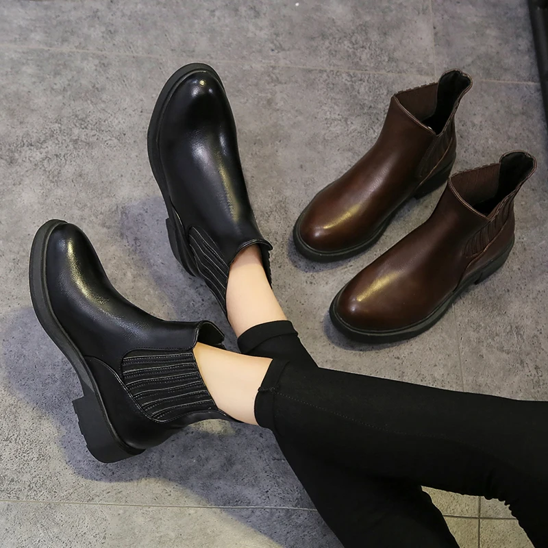 2018 new autumn and winter Chelsea boots female flat-bottomed color retro with thick Martin | Обувь