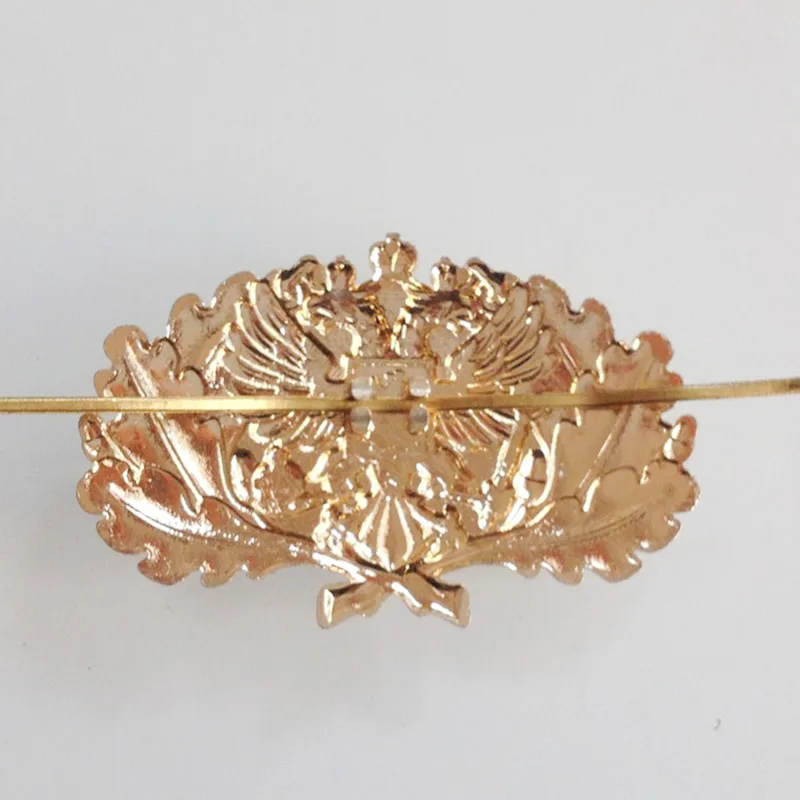 Двуглавые орлиные медали из России знак колпак для компартии военный