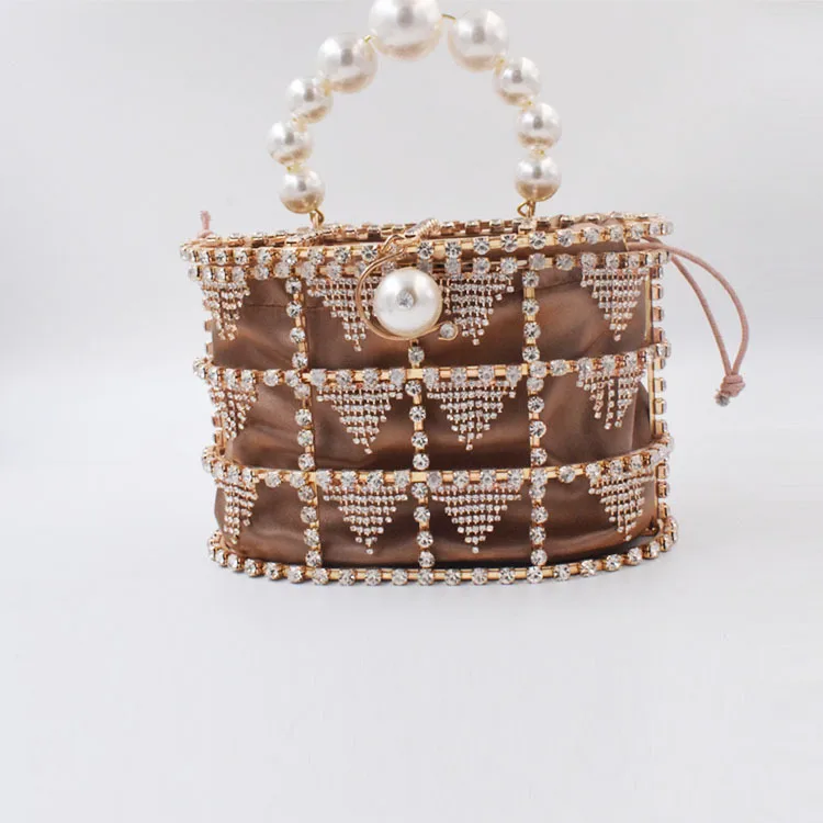 NEW Pearl Vintage Women Evening Bag Metal Hollow Out Diamond Banquet Party Shoulder And Crossbody Bags Wedding Clutch Cage Han