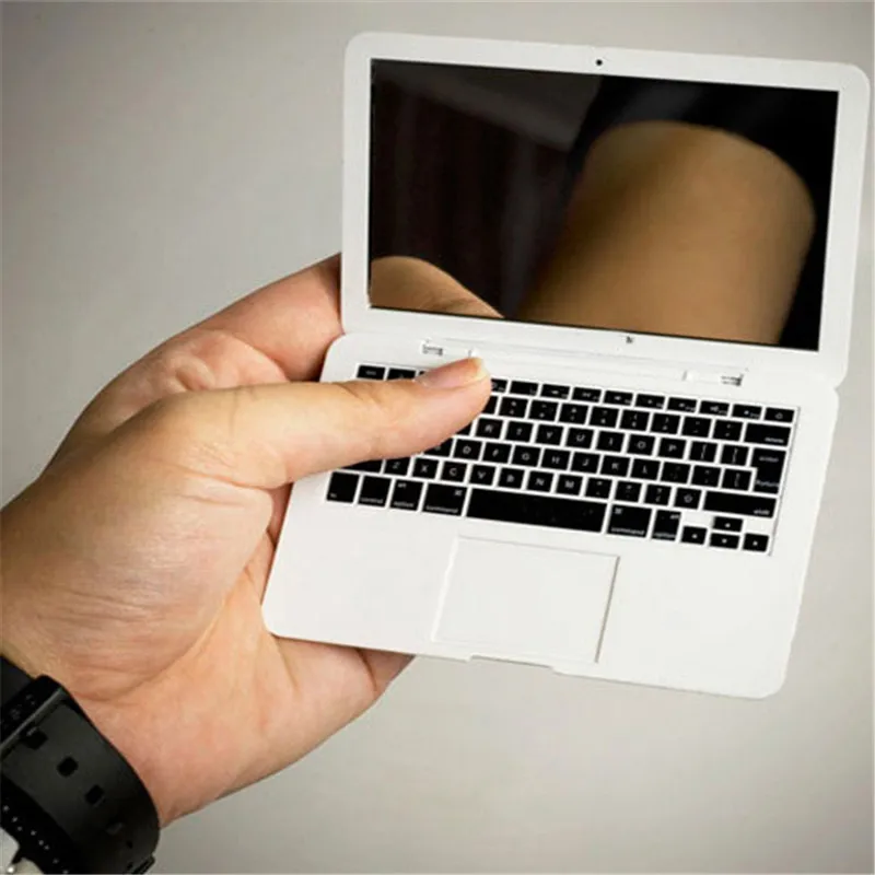 

Cute MAKEUP Mini Pocket Laptop Style Clear Glass Women Cosmetic Beauty Mirror Fashion Notebook Form Practical Jokes Toy