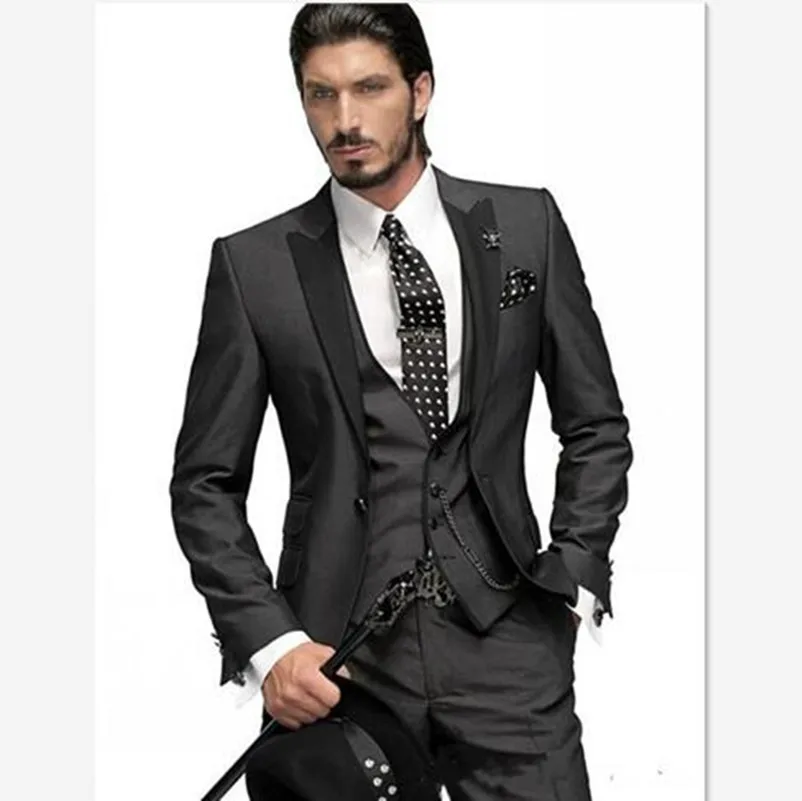 

New Black Groom Tuxedos Cheap Best Man Prom Suit Peak Lapel Groomsmen Suit Custom Made Men Wedding Suits (Jacket+Pants+Vest)