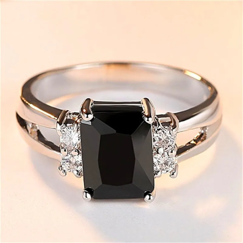 

Luxury Female Pink Red Yellow Black Stone Ring Fashion Silver Color Wedding Jewelry Crystal Promise Engagement Rings For Women