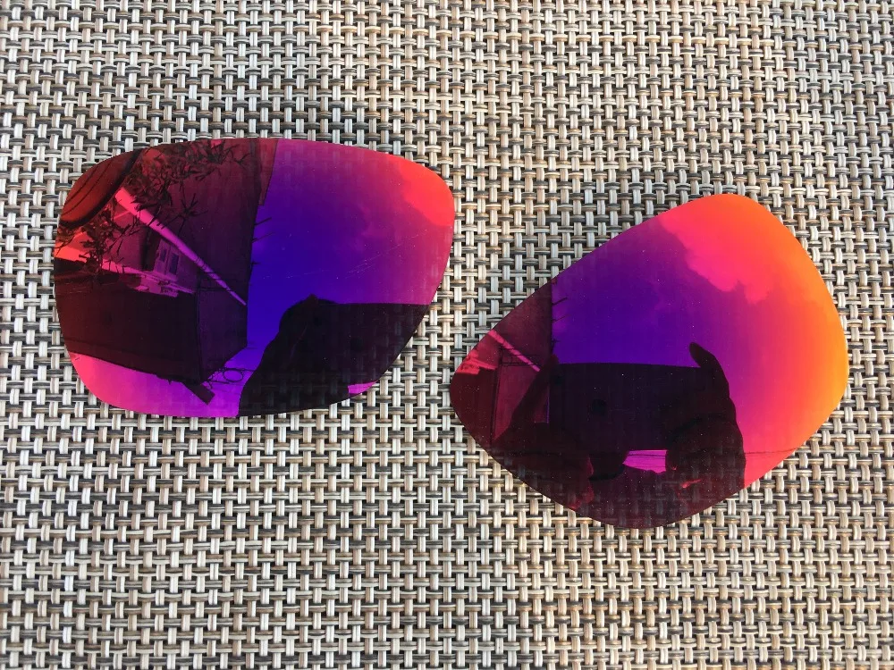 Поляризованные линзы темно-рубинового цвета для солнцезащитных очков |