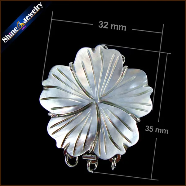 

1PCS Silver Plating Jewelry Findings Pearl Necklace Hook Clasps Carved Flower Mother of Pearl Shell Toggle Clasp With Jump Rings