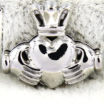 Claddagh Silver Ювелирные изделия yukam Кристалл двойные сердца цветок Крылья Ангела лист яблоко Claddagh слайд талисманы хранитель для изготовления браслетов аксессуары - Окраска металла: Claddagh Silver