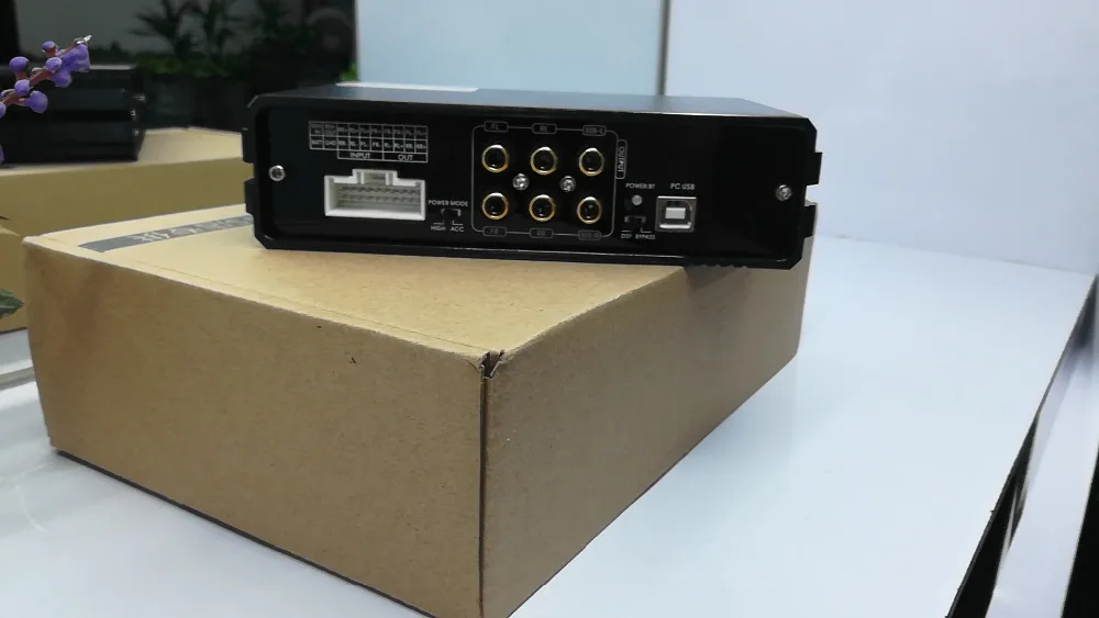 Автомобильный цифровой звуковой процессор аудио DSP with15 Band сравните с 4 входами 6