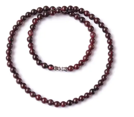 

Pretty Free shipping Natural WineRed Garnet Necklace Crystal Round Clear Beads