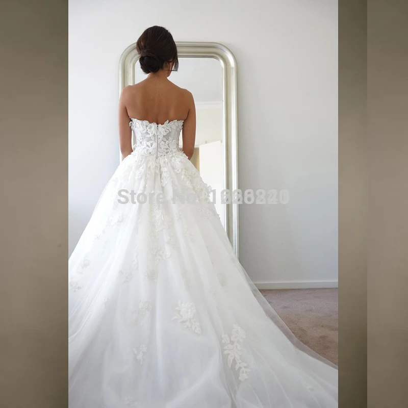 2016 Романтический Белый Милая Бисером Аппликация Тюль-Линии Свадебное Платье