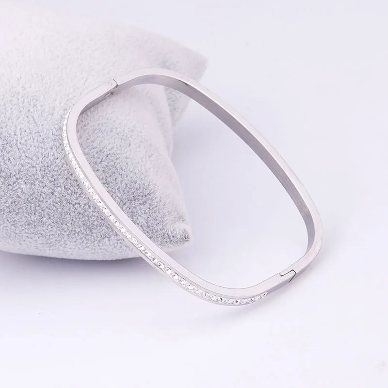 Распродажа модных ювелирных изделий браслет из титановой стали женские