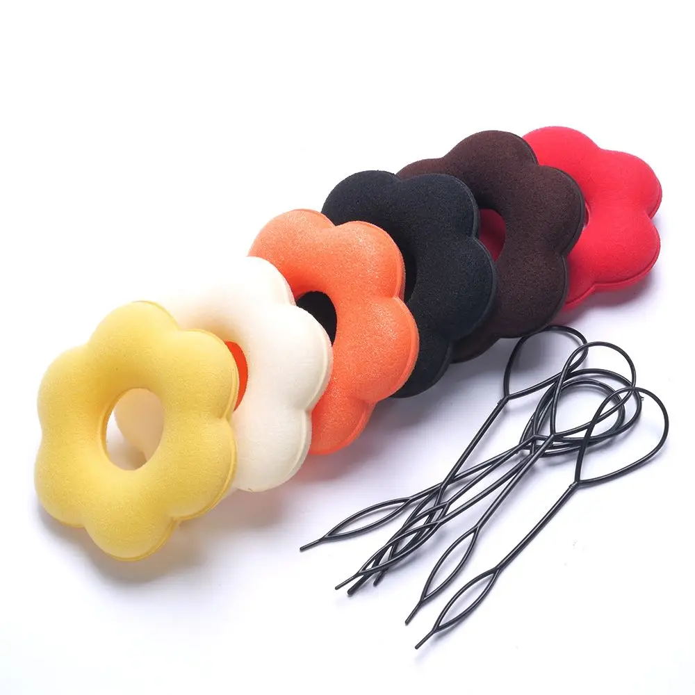 

Flower Shape Tiaras Hair styling Tool Women Girls Sponge Bract Head Meatball Hair Bun Maker Ring Donut