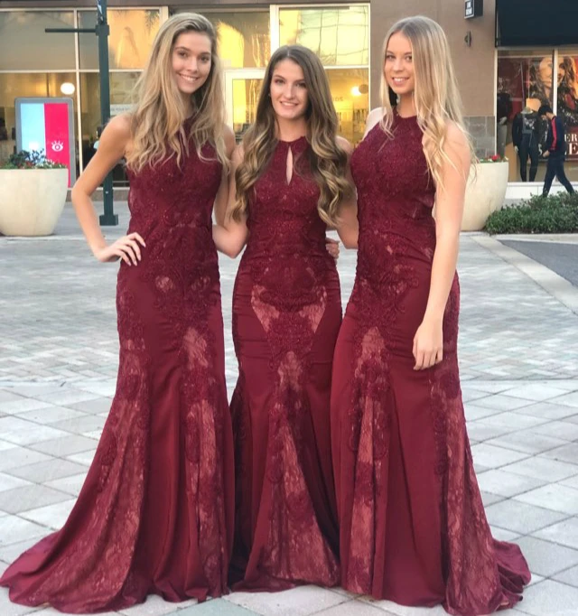 Женское вечернее платье без рукавов длинное в пол с высоким воротом дизайнерское