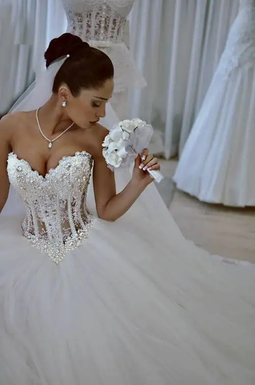 Роскошные Bling без бретелек Бальные Свадебные платья корсет лиф Прозрачные Свадебные кристалл жемчуг стразы свадебные платья из фатина
