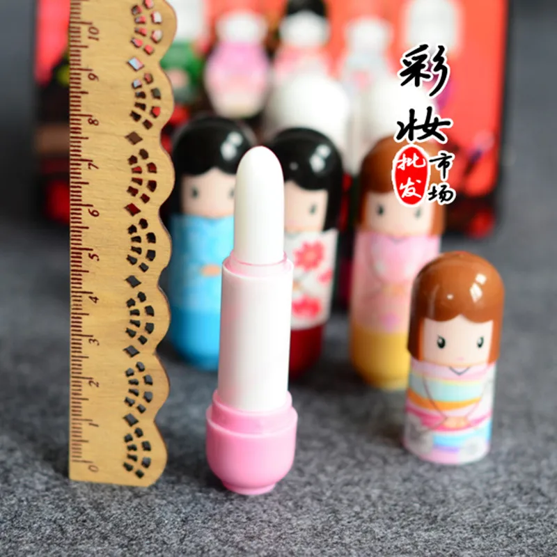 48 шт./лот милые гигиеническая помада макияж каваи Baby Lips Balm кукла в кимоно бальзам для губ натуральных растительных питательный для губ увлажняющий уход