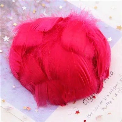 wine red 100pcs Натуральные гусиные перья 4-8 см, маленькие плавающие цветные перья лебедя, Плюм для рукоделия, свадебные украшения, украшения для дома, 100 шт - Цвет: wine red 100pcs
