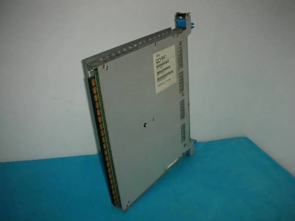 

1PC ★ QD9F/P21L3573 IBM