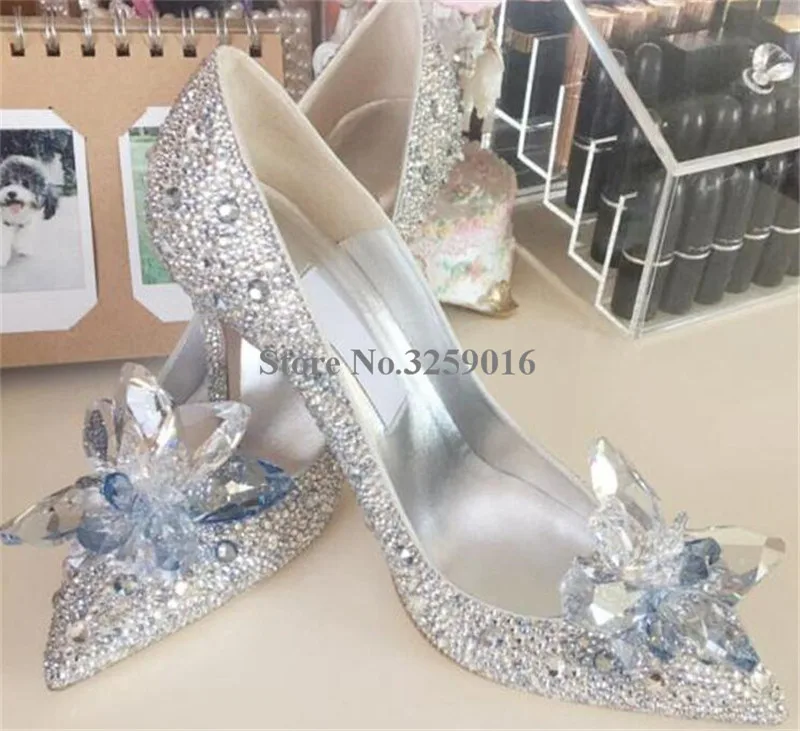 Шикарные женские модные туфли-лодочки на тонком каблуке с острым носком